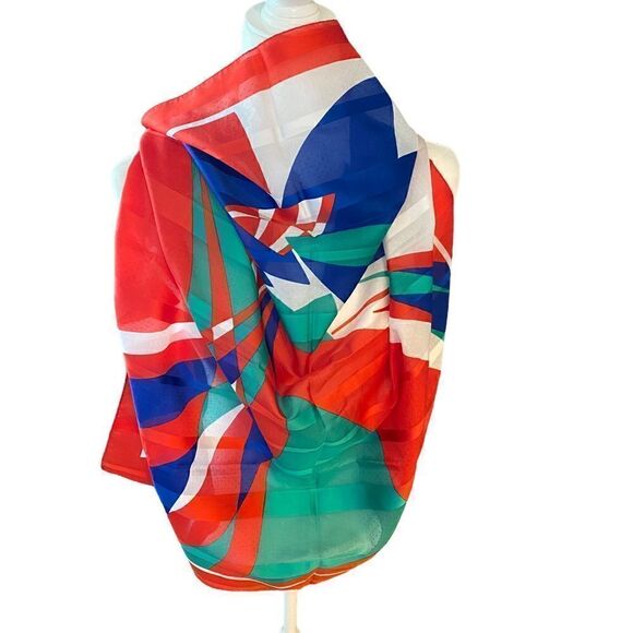 Italian Made 30” x 30” Primary Colors Green Red White Floral Fashion Scarf - Picture 3 of 7